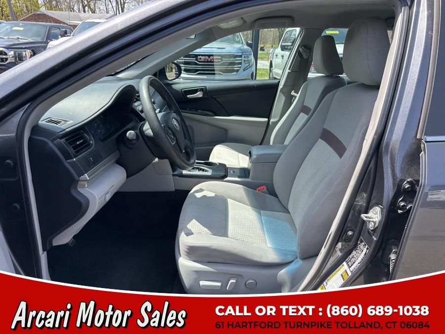 2013 Toyota Camry L photo