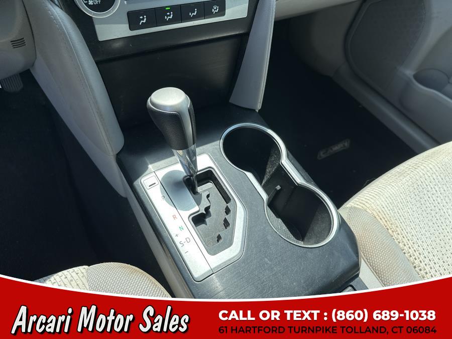 2013 Toyota Camry L photo