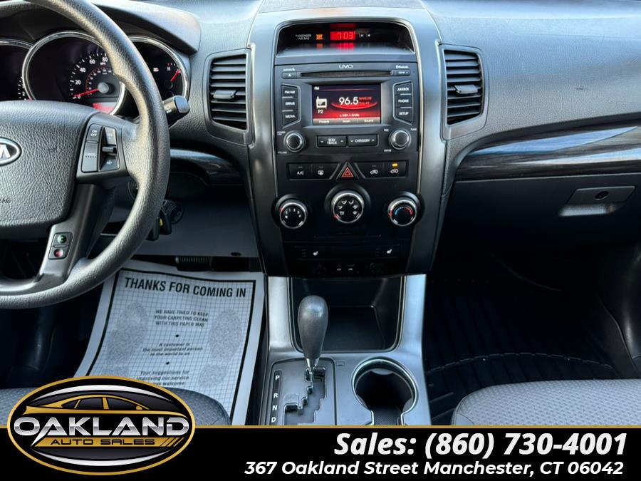 2013 Kia Sorento LX photo