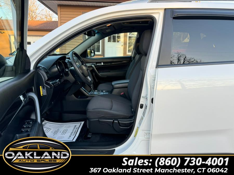 2013 Kia Sorento LX photo