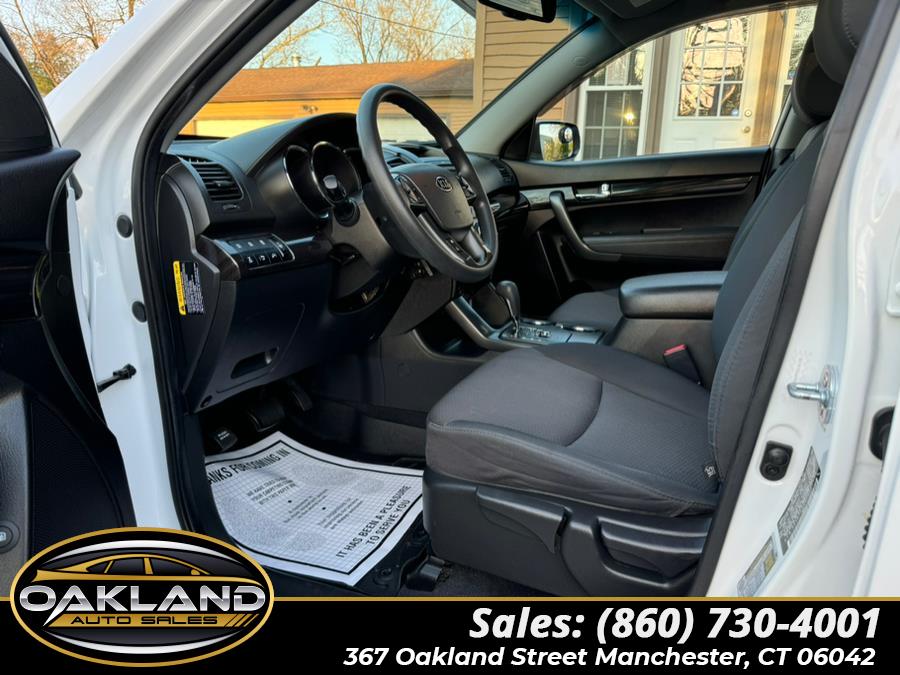 2013 Kia Sorento LX photo