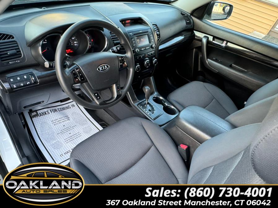 2013 Kia Sorento LX photo