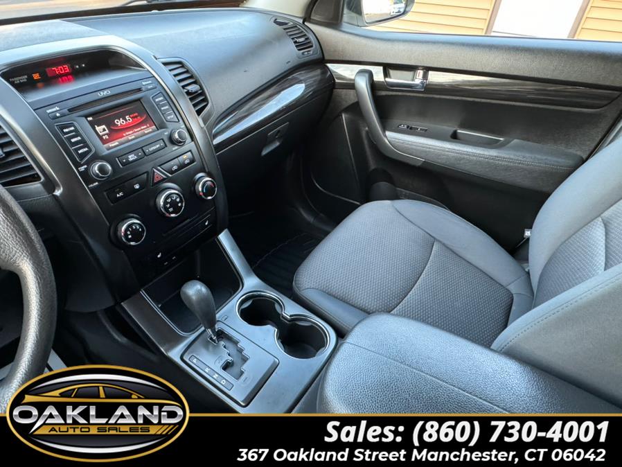 2013 Kia Sorento LX photo