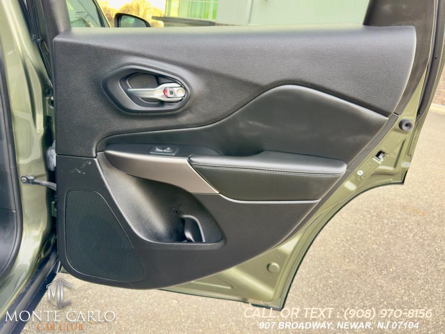 2021 Jeep Cherokee Latitude Plus 4x4 photo
