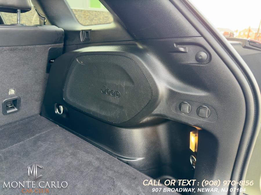 2021 Jeep Cherokee Latitude Plus 4x4 photo