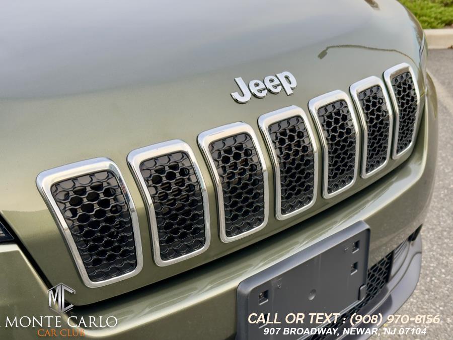 2021 Jeep Cherokee Latitude Plus 4x4 photo