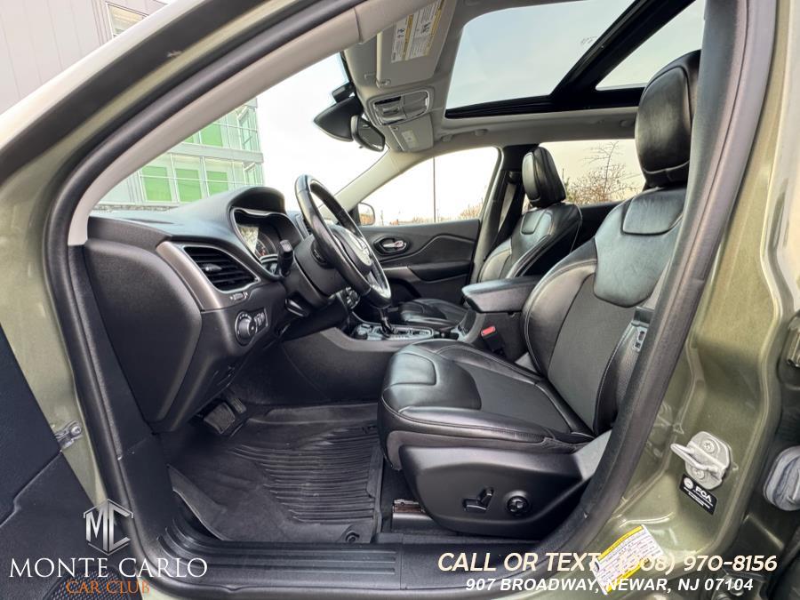 2021 Jeep Cherokee Latitude Plus 4x4 photo