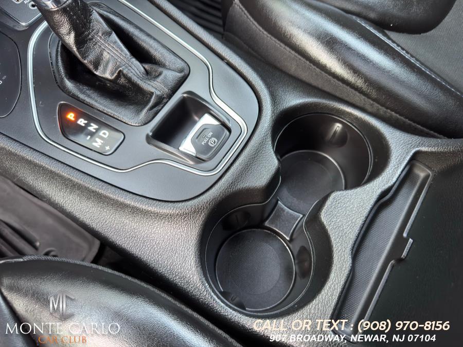 2021 Jeep Cherokee Latitude Plus 4x4 photo