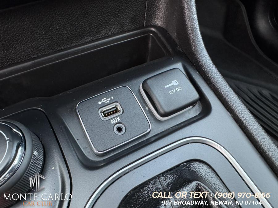 2021 Jeep Cherokee Latitude Plus 4x4 photo