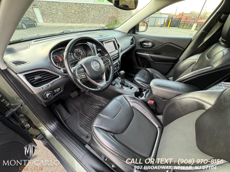 2021 Jeep Cherokee Latitude Plus 4x4 photo