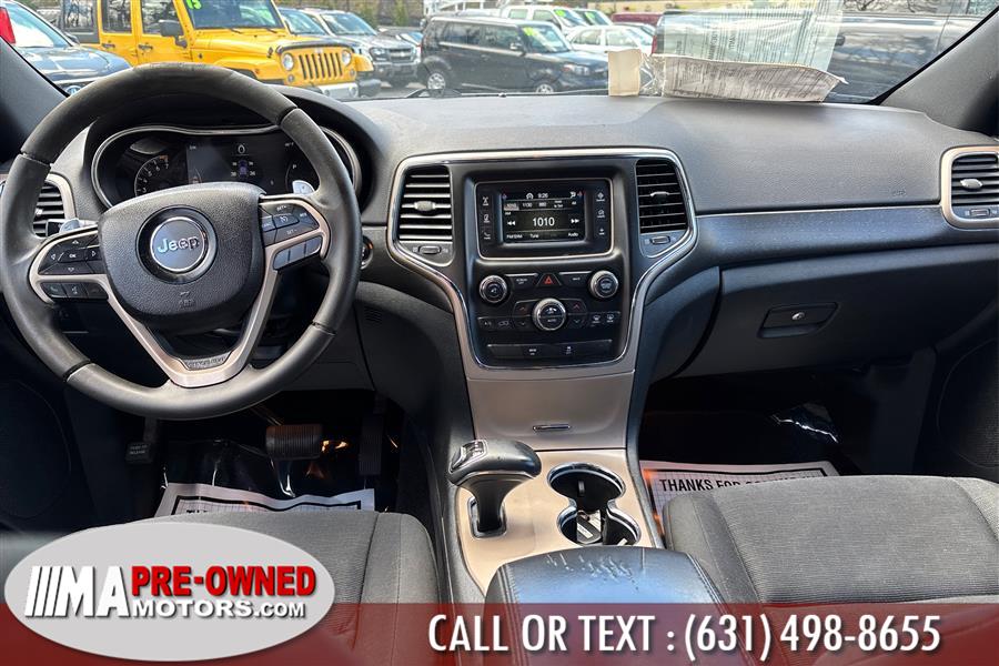2015 Jeep Grand Cherokee 4WD 4dr Altitude photo