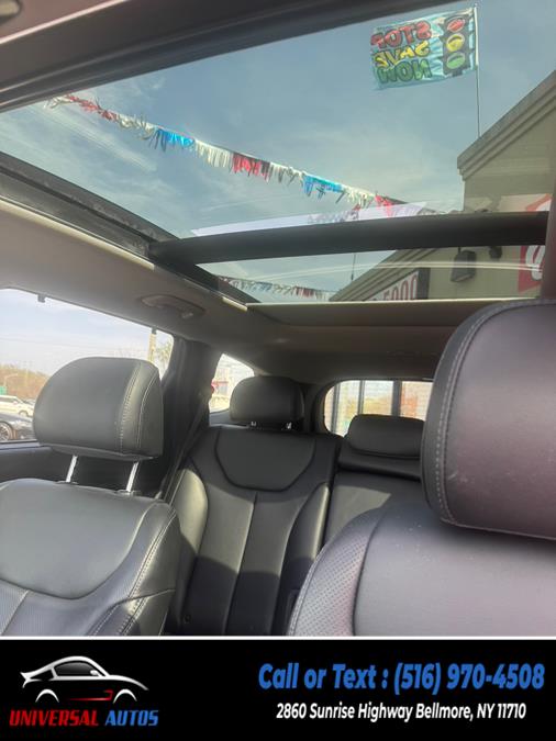 2023 Hyundai Santa Fe SEL AWD photo