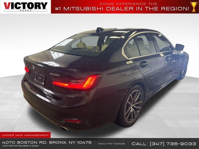 2021 BMW 3-Series 330i xDrive photo