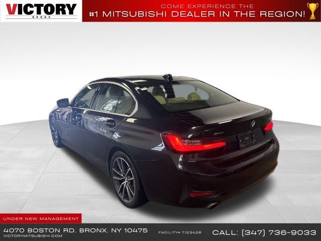 2021 BMW 3-Series 330i xDrive photo