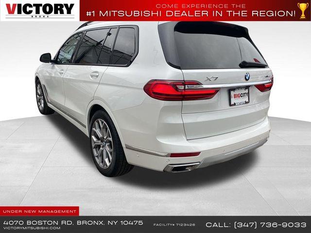 2022 BMW X7 xDrive40i photo