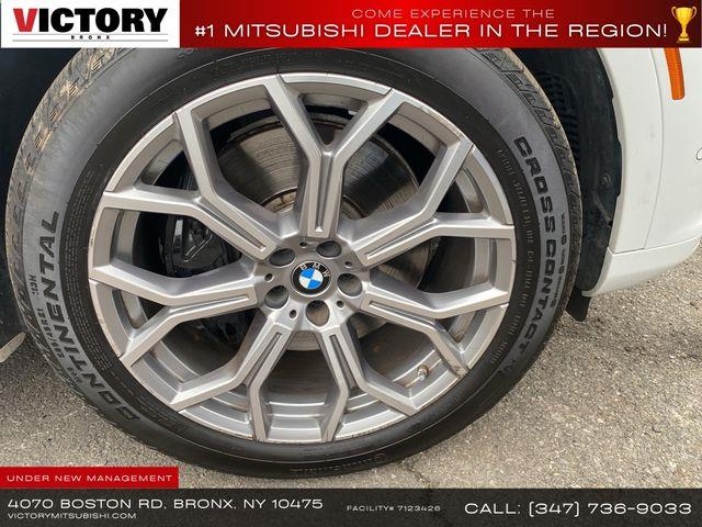 2022 BMW X7 xDrive40i photo