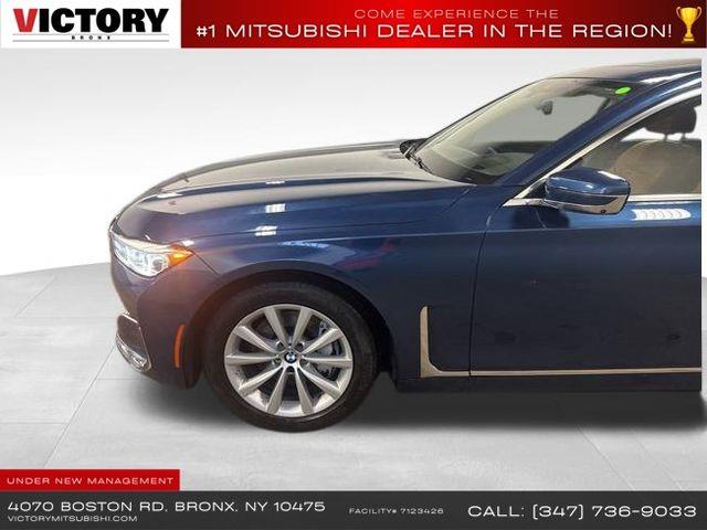 2022 BMW 7-Series 740i xDrive photo