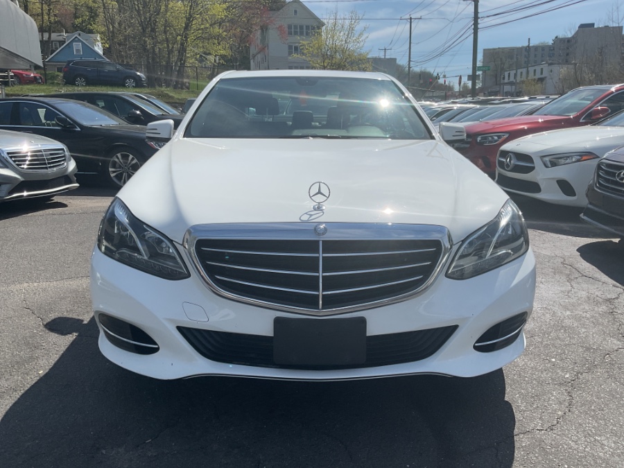 2015 Mercedes-Benz E-Class 4dr Sdn E 350 Luxury 4MATIC photo