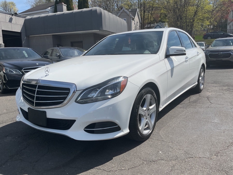 2015 Mercedes-Benz E-Class 4dr Sdn E 350 Luxury 4MATIC photo