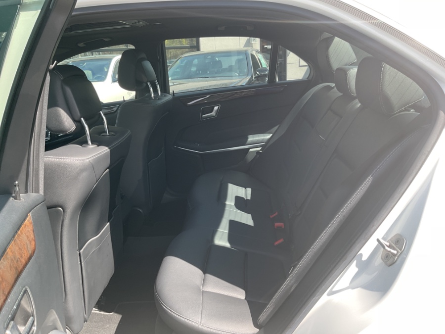 2015 Mercedes-Benz E-Class 4dr Sdn E 350 Luxury 4MATIC photo