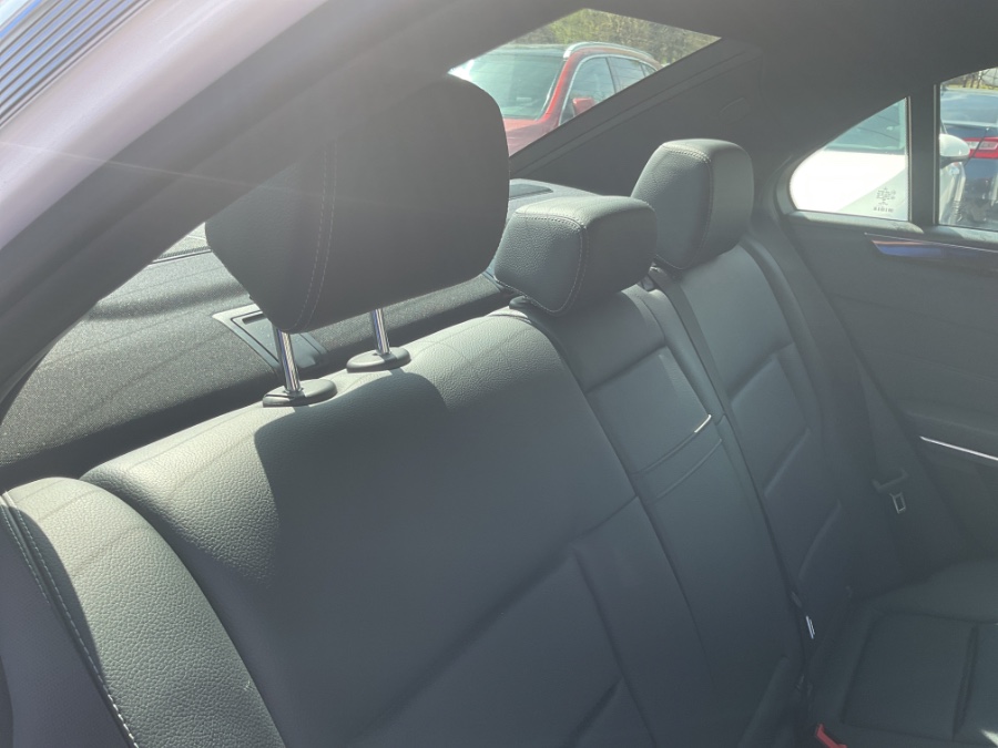 2015 Mercedes-Benz E-Class 4dr Sdn E 350 Luxury 4MATIC photo
