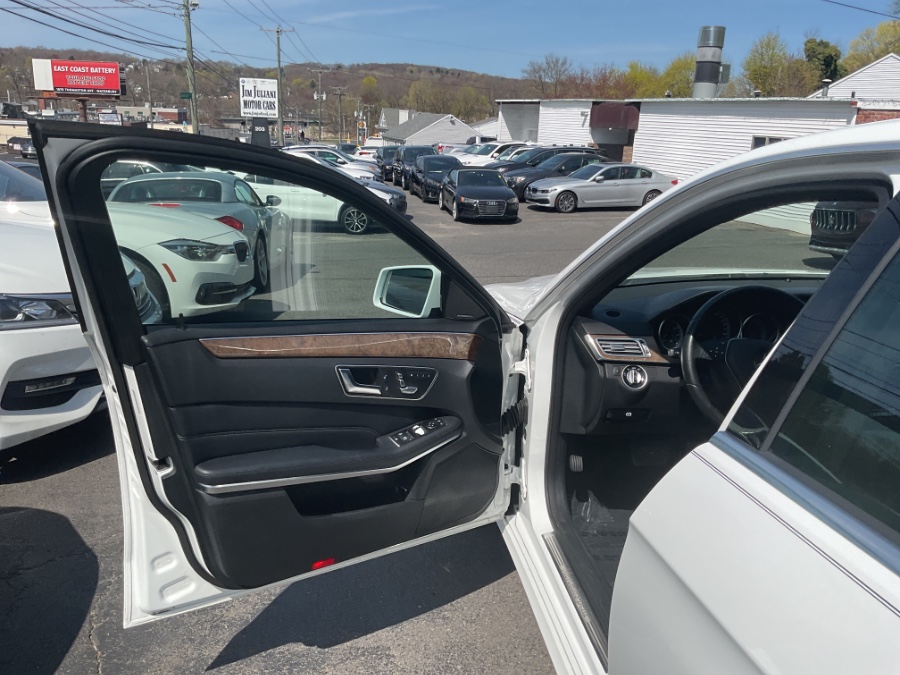 2015 Mercedes-Benz E-Class 4dr Sdn E 350 Luxury 4MATIC photo