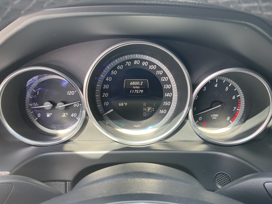 2015 Mercedes-Benz E-Class 4dr Sdn E 350 Luxury 4MATIC photo