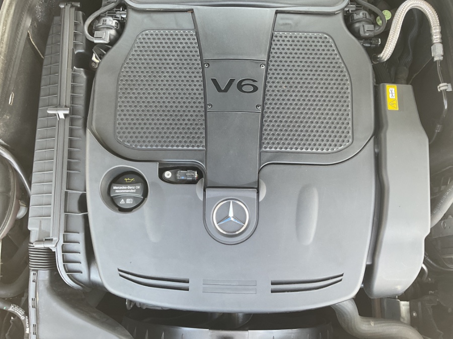 2015 Mercedes-Benz E-Class 4dr Sdn E 350 Luxury 4MATIC photo