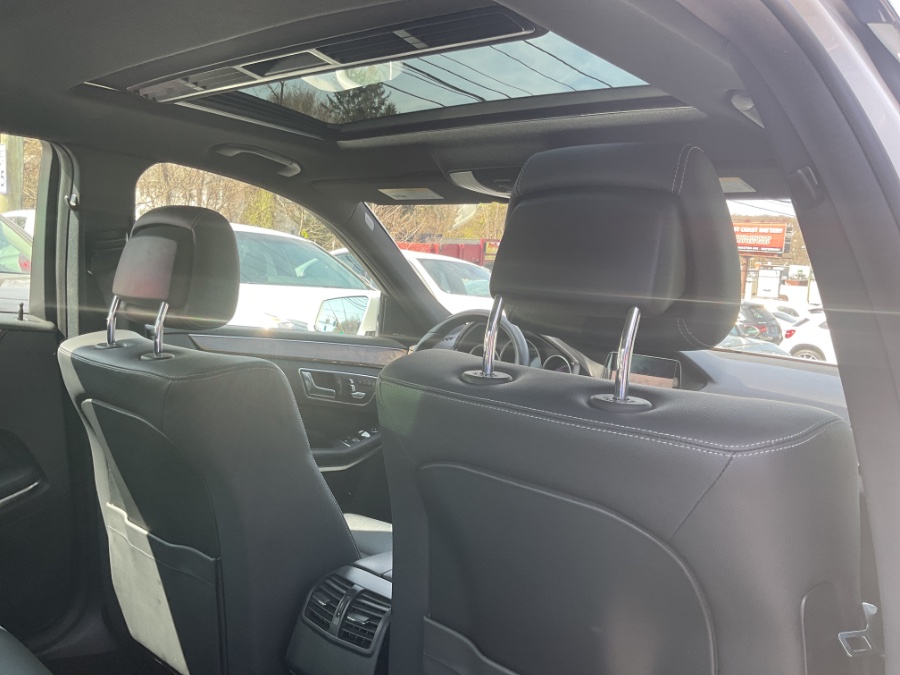 2015 Mercedes-Benz E-Class 4dr Sdn E 350 Luxury 4MATIC photo