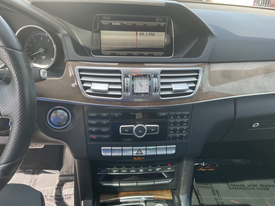 2015 Mercedes-Benz E-Class 4dr Sdn E 350 Luxury 4MATIC photo