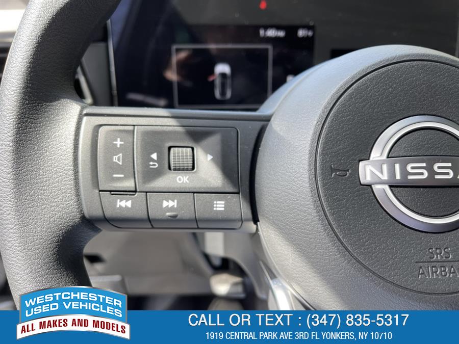 2025 Nissan Kicks SV photo