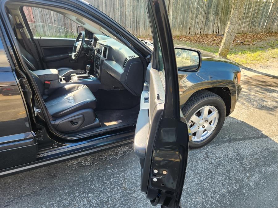 2008 Jeep Grand Cherokee Laredo photo