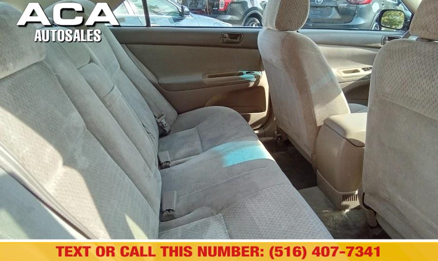2002 Toyota Camry SE photo