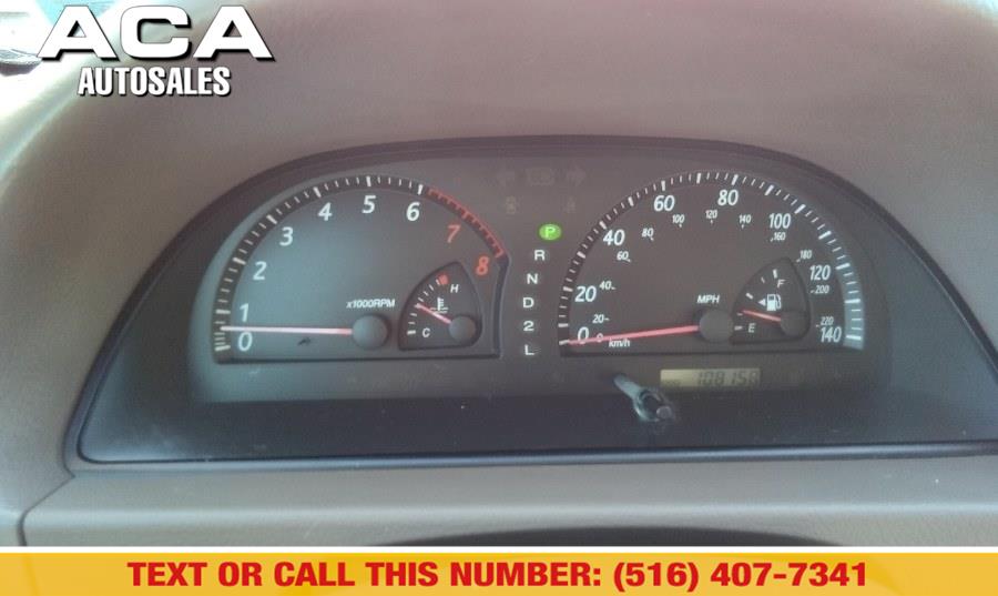 2002 Toyota Camry SE photo