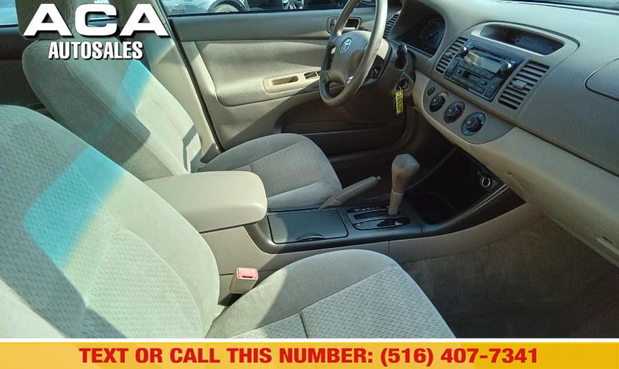 2002 Toyota Camry SE photo