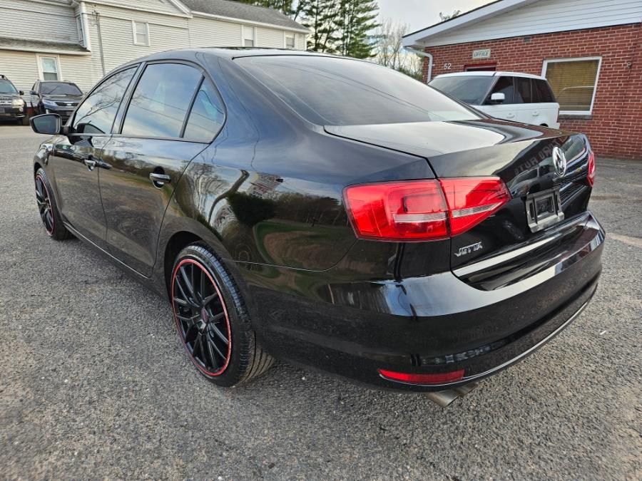 2015 Volkswagen Jetta Sedan 4dr Auto 2.0L SE photo