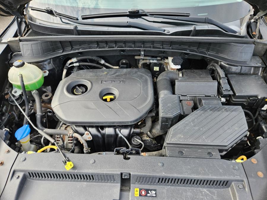 2016 Hyundai Tucson FWD 4dr SE photo