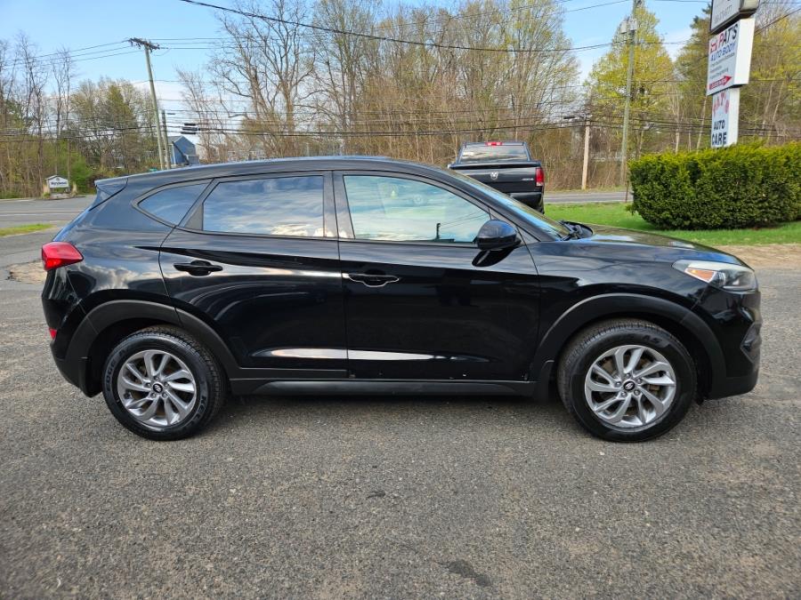 2016 Hyundai Tucson FWD 4dr SE photo