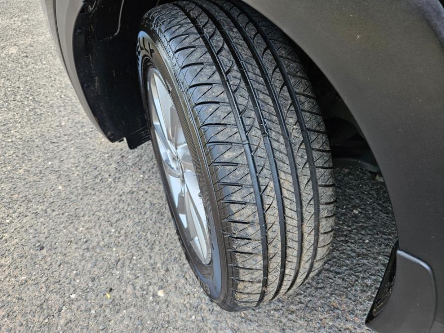 2016 Hyundai Tucson FWD 4dr SE photo