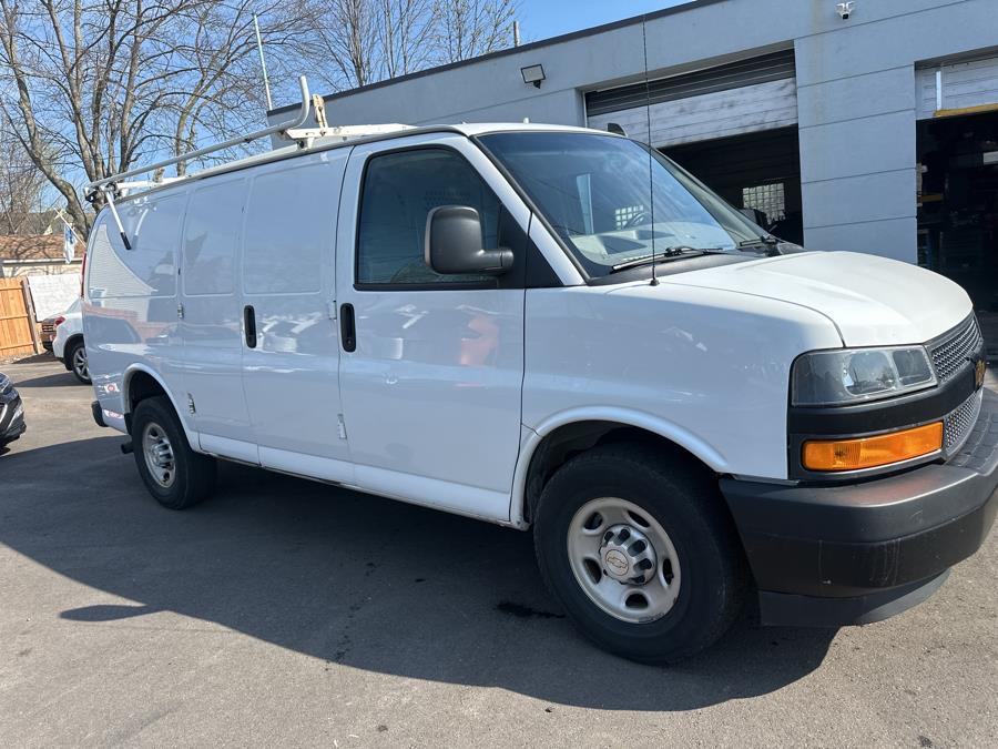 2019 Chevrolet Express Cargo Van RWD 2500 135