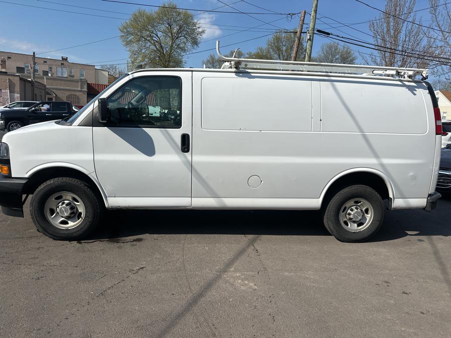 2019 Chevrolet Express Cargo Van RWD 2500 135
