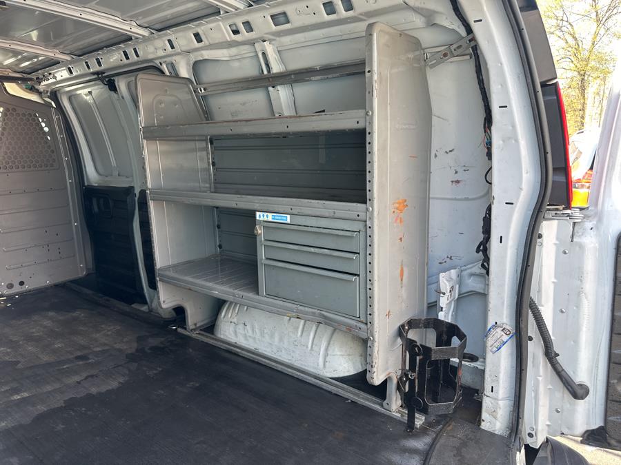 2019 Chevrolet Express Cargo Van RWD 2500 135