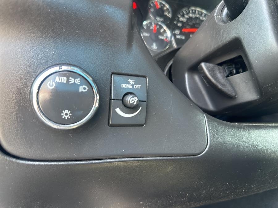 2019 Chevrolet Express Cargo Van RWD 2500 135