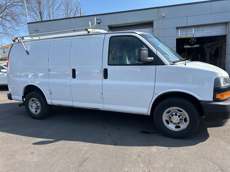 2019 Chevrolet Express Cargo Van RWD 2500 135