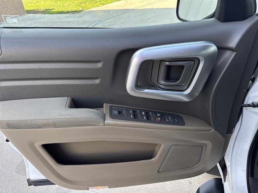 2008 Honda Ridgeline RT photo