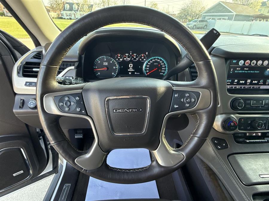 2018 GMC Yukon Denali photo