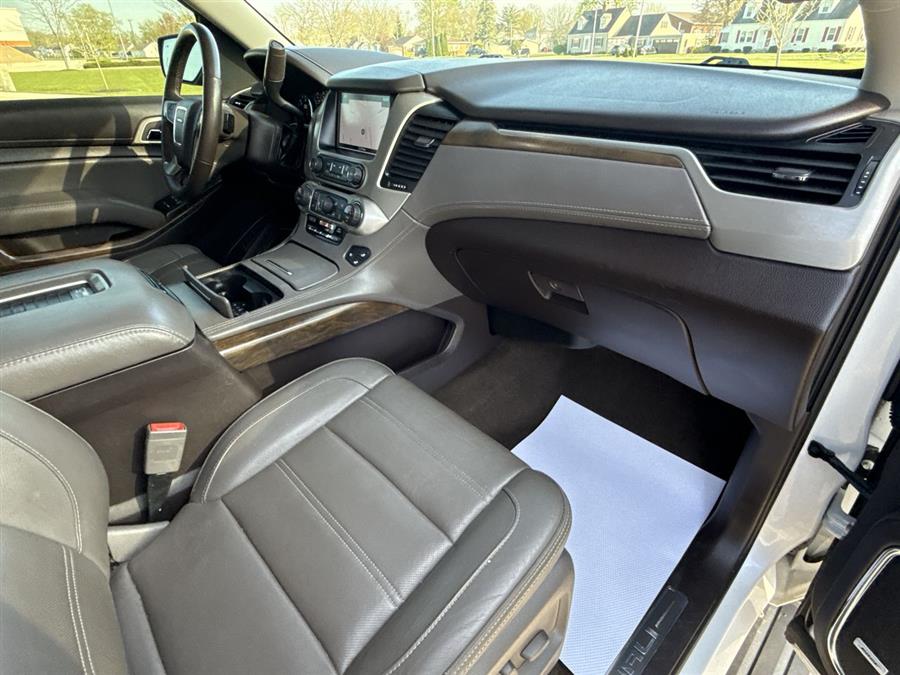 2018 GMC Yukon Denali photo