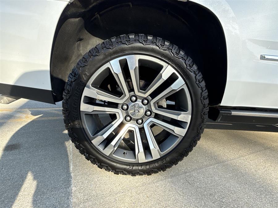 2018 GMC Yukon Denali photo