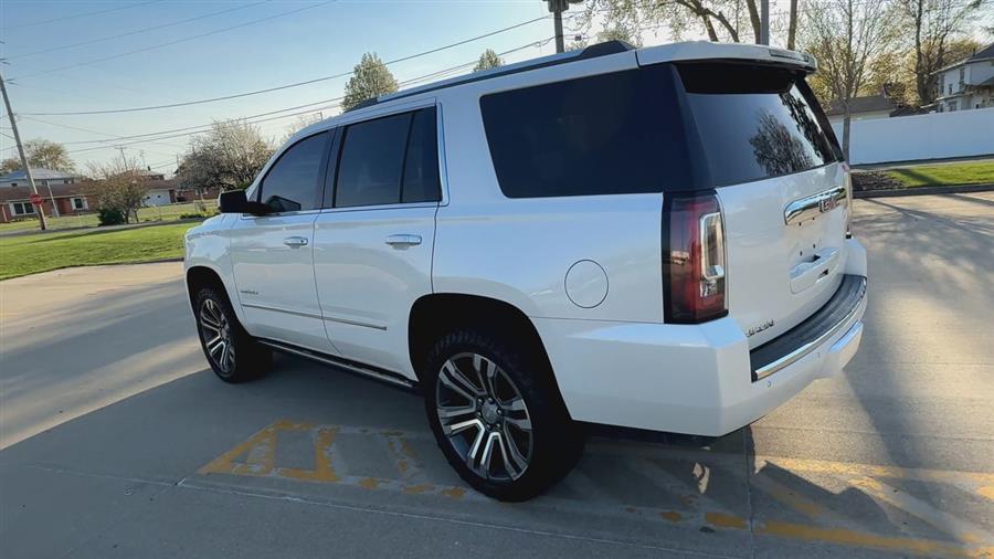 2018 GMC Yukon Denali photo