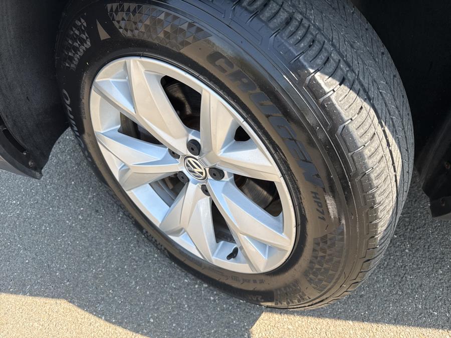 2019 Volkswagen Atlas 3.6L V6 S 4MOTION photo